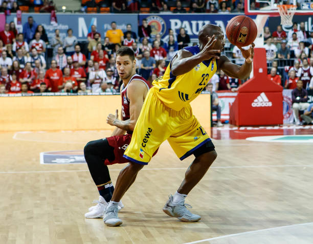 术细腻的年 术细腻的年