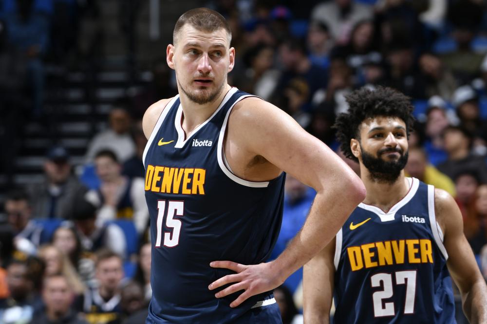 他并没有任 他并没有任